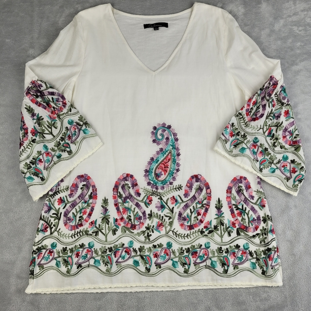 Calessa Women's Top Blouse White Embroidered Paisley Size L Large
